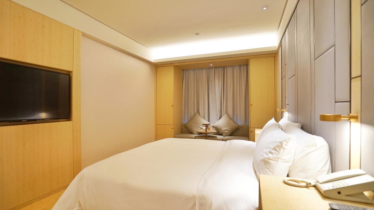 Ji Hotel Shenzhen Shennan Avenue Huaqiang Bagian luar foto